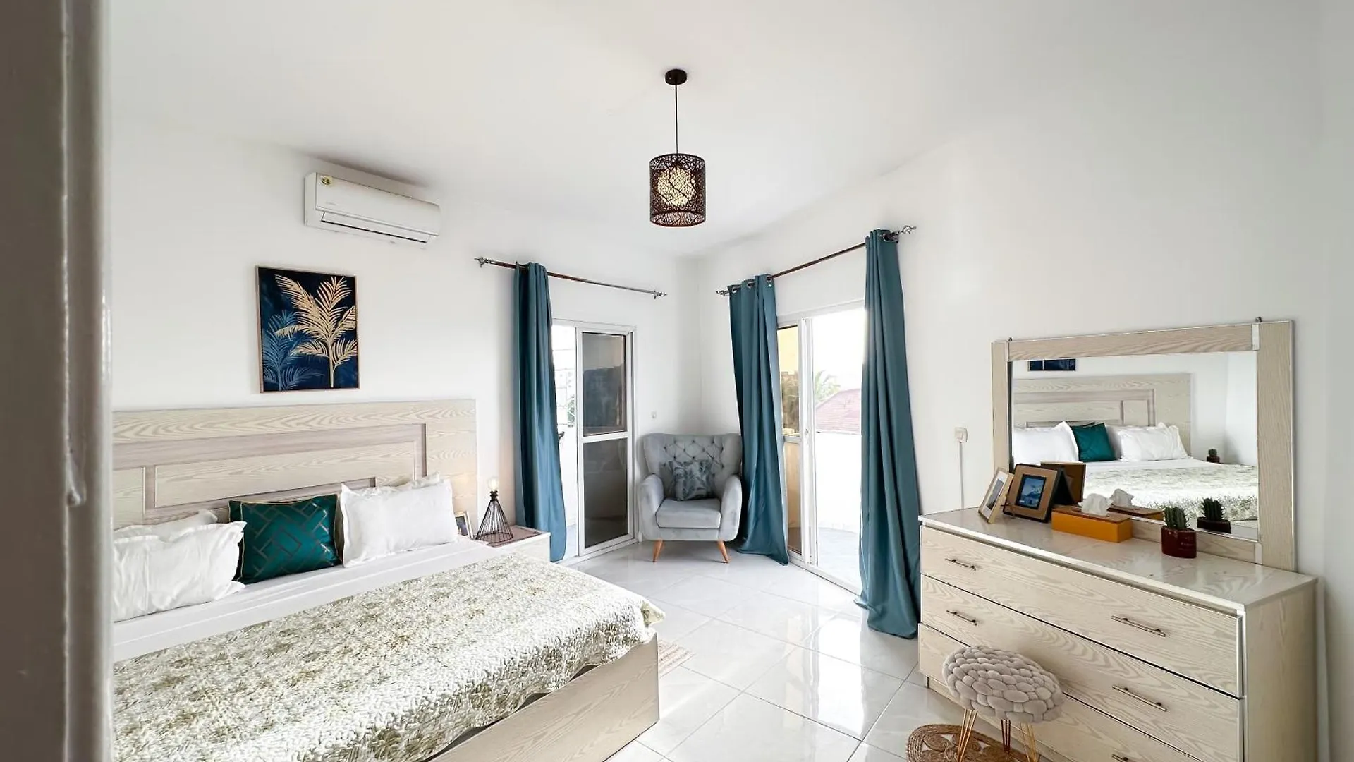 Apartment Cayro Almadies: Sea View Penthouse And Cosy Appartements Dakar